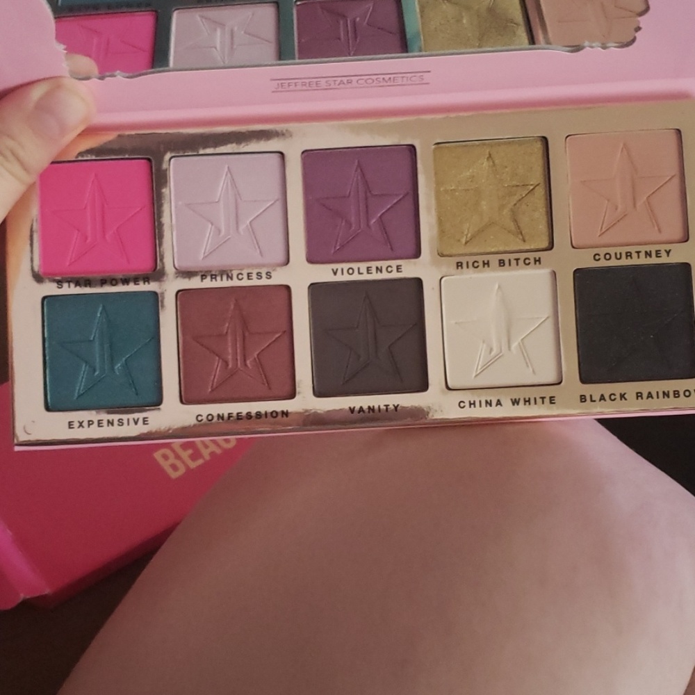 Jeffree star beauty killer pallet